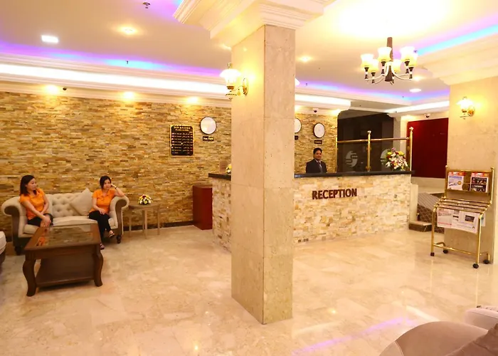 Sun And Sands Plaza Hotel